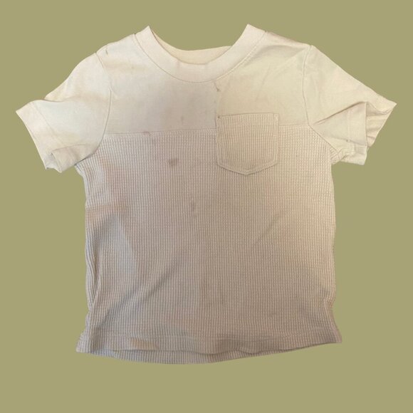 Baby Gap Toddler T-Shirt | Beige Textured Pocket Tee | Size 3T | Cotton Blend - Picture 2 of 7